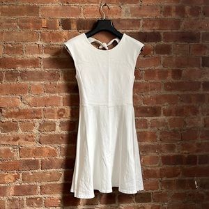 Aritzia (Talula) White Short Sleeve Dress
